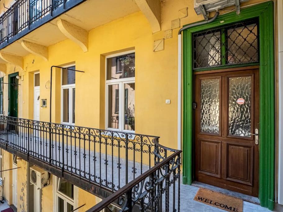 Mexicopo Apartment With Garage บูดาเปสต์ ภายนอก รูปภาพ